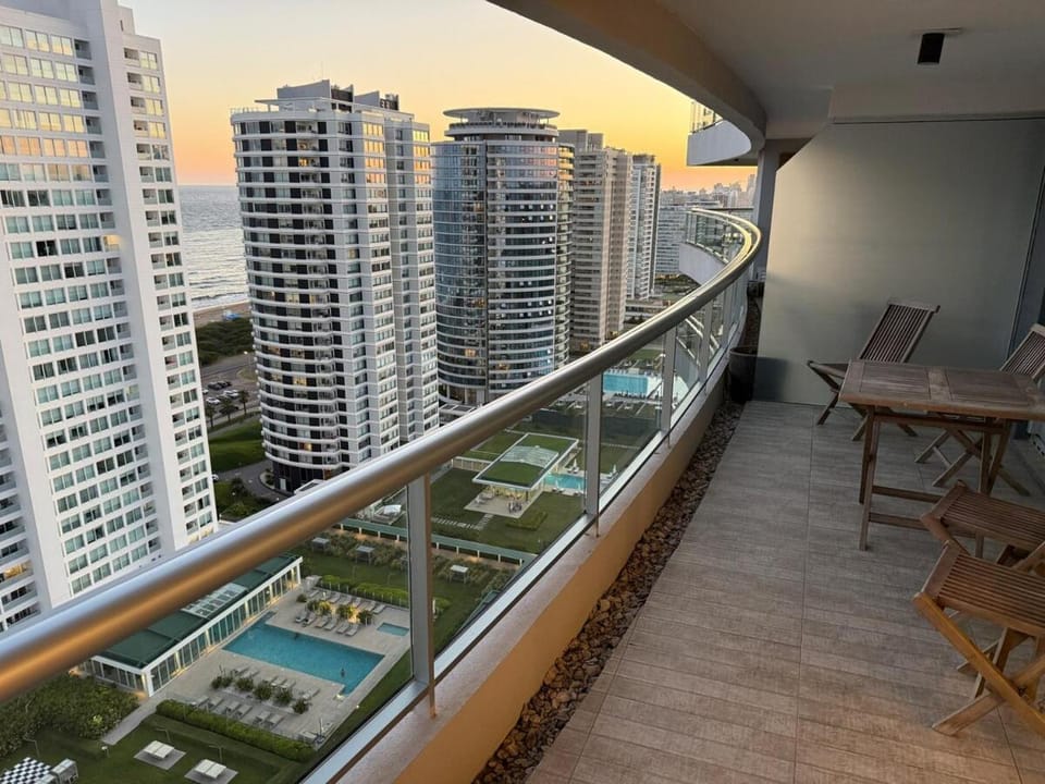 Look Brava - P22 - Oceanfront Apartment in Punta del Este