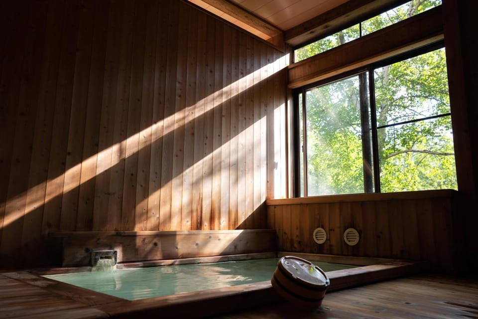 Hot Spring Bath, Bathroom