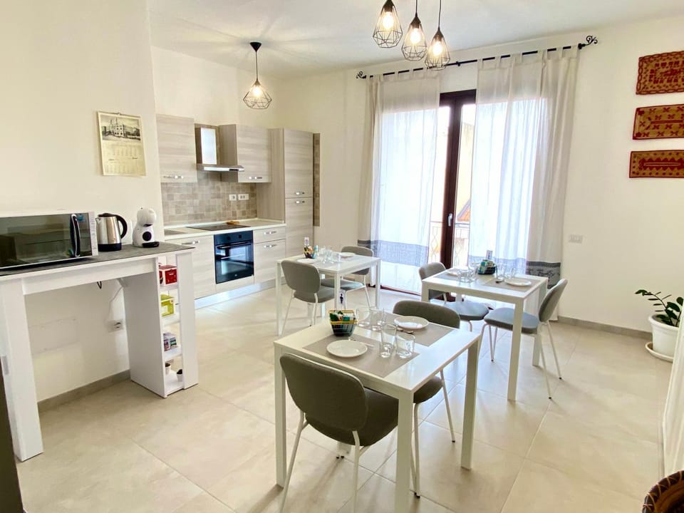 Rooms Domu Ajo Bed and Breakfast in Cagliari