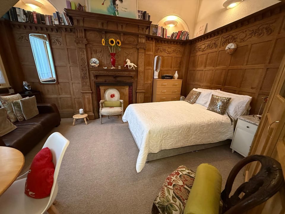 Hyde Park Heritage Short Lets Apartment in City of Westminster