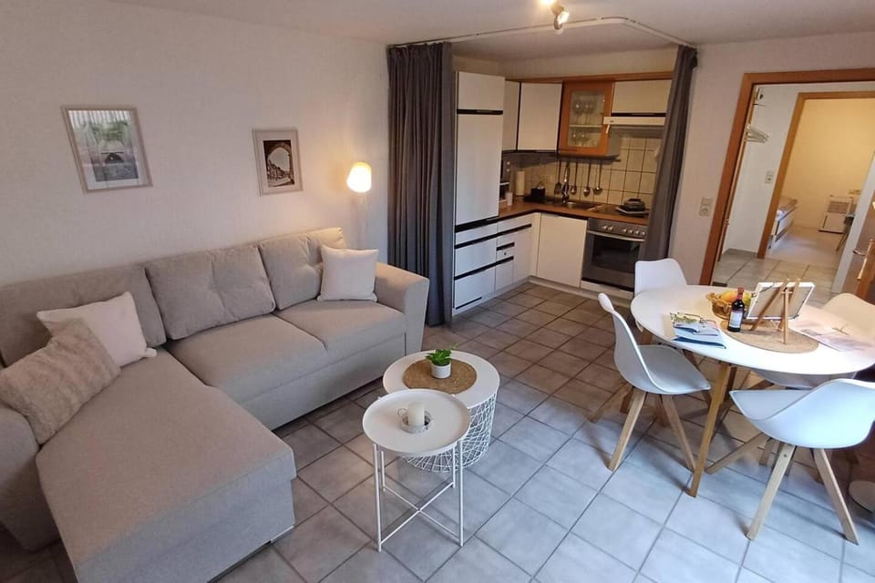 Living room, Dining area, kitchen