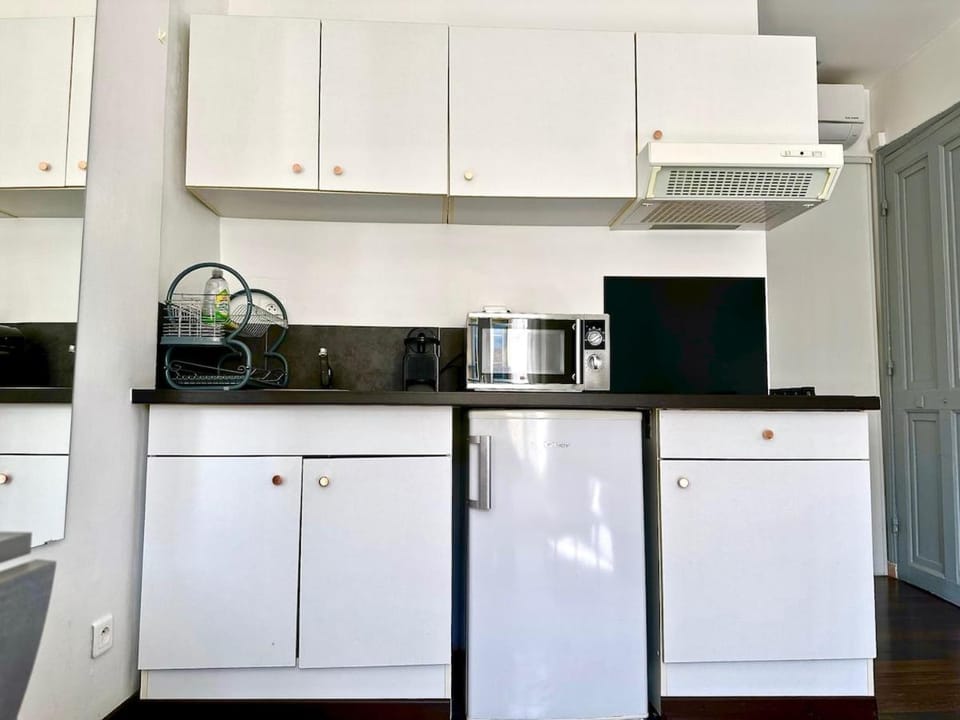 Studio cosy Carré d'or proche des plages & Promenade des Anglais Apartment in Nice