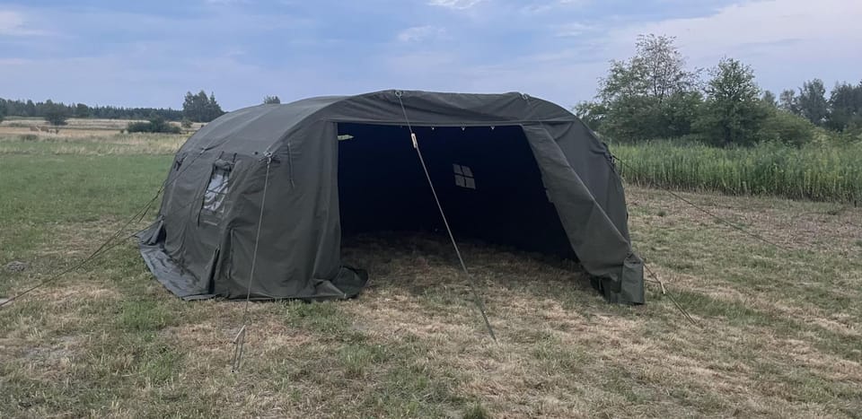 Pole Namiotowe przy Strefie Przygodowej Arena Kolba36 Luxury tent in Poland