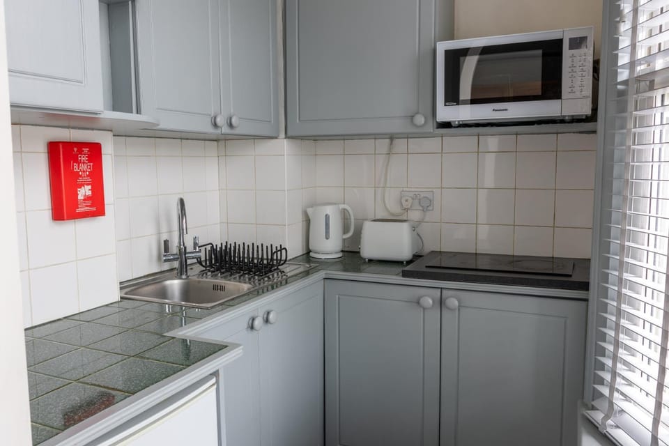 Studio apartment next to Highgate tube station Apartment in London