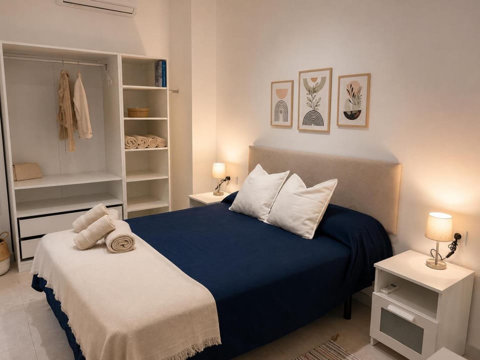 URBAN CENTER BRISA - Torres de Serrano Apartment in Valencia