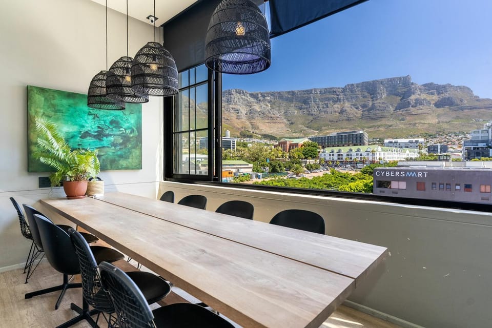 Newly renovated City apartment Apartment in Cape Town