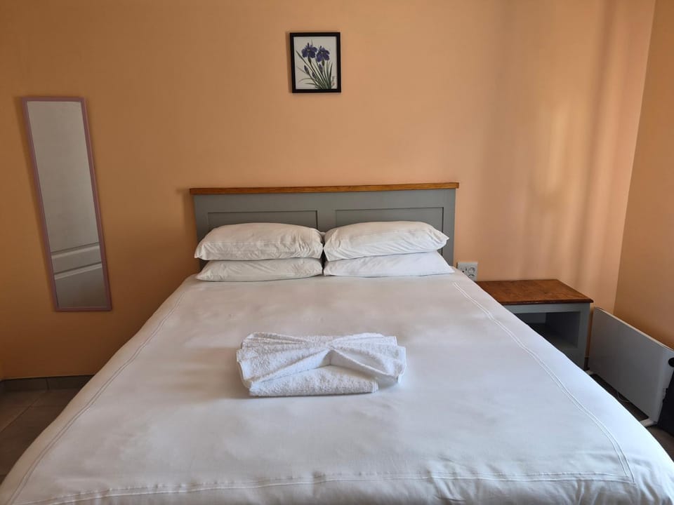 Bataung Guest House Bed and Breakfast in Africa