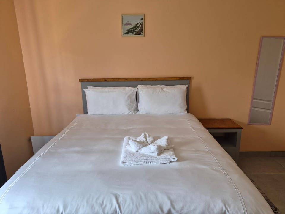 Bataung Guest House Bed and Breakfast in Africa