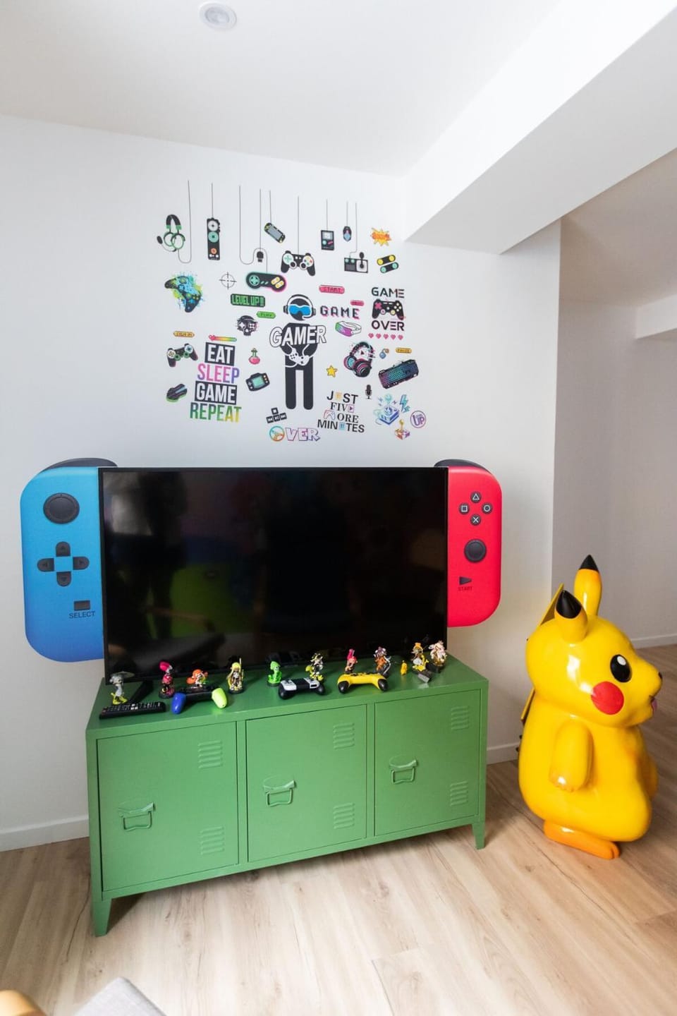 Arcade & Gaming Lodge House in French Riviera