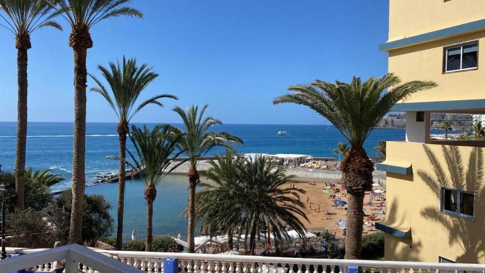 BEACH Arguineguin SEA VIEW 4 Apartment in Arguineguín