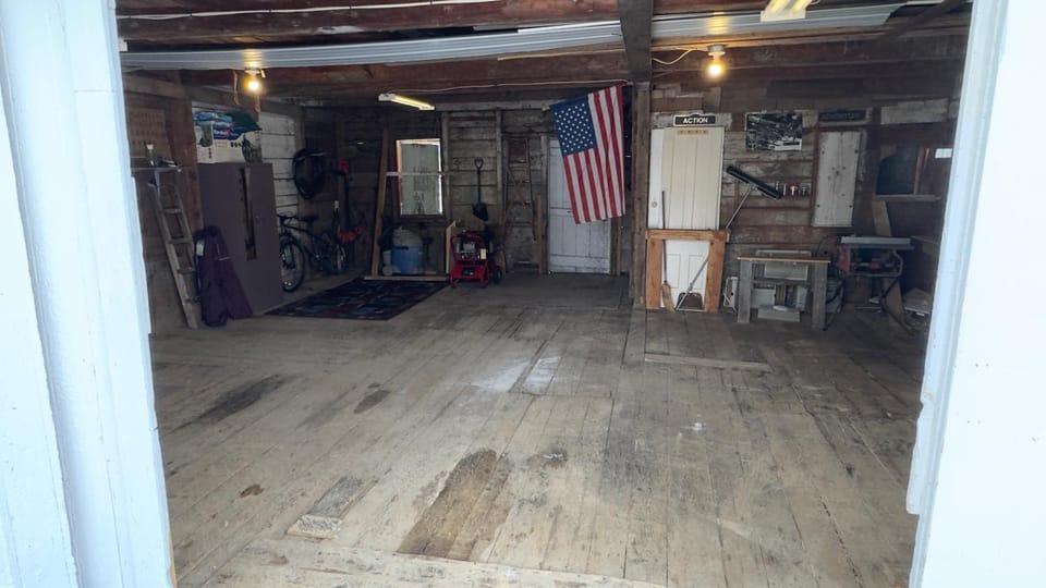 Charming 5-bedroom house in Jackman, Moose River Maine House in Jackman