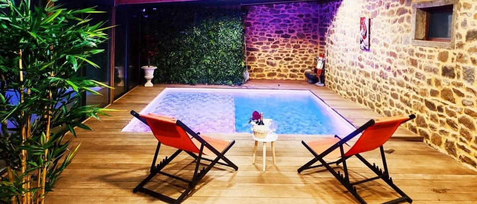 Jacuzzi XXL avec Charme et Caractères de campagne House in Brittany