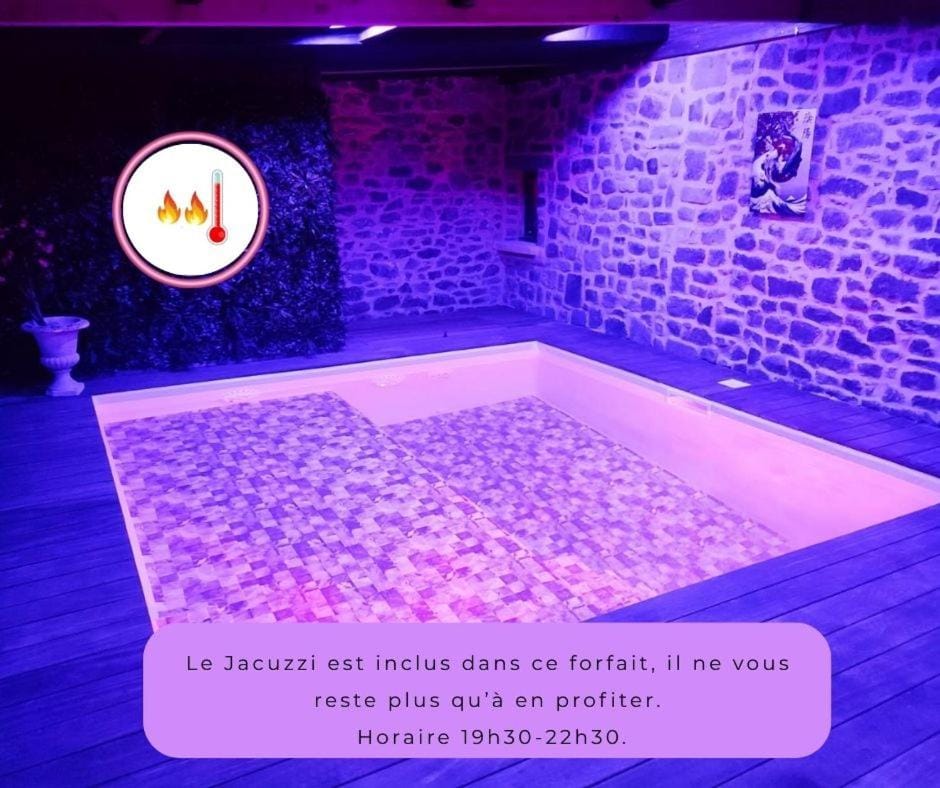 Hot Tub, Hot Tub