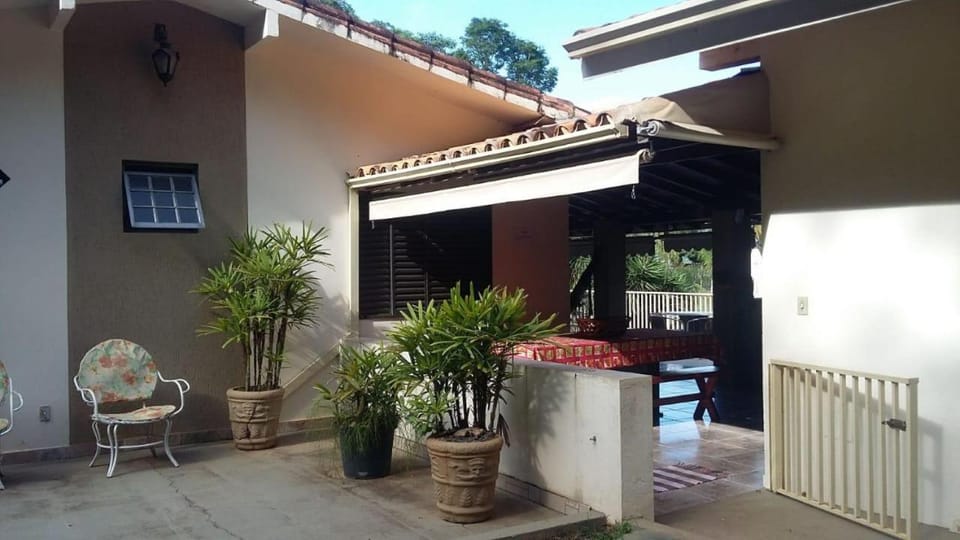 Casa de Temporada recanto do lago House in State of São Paulo
