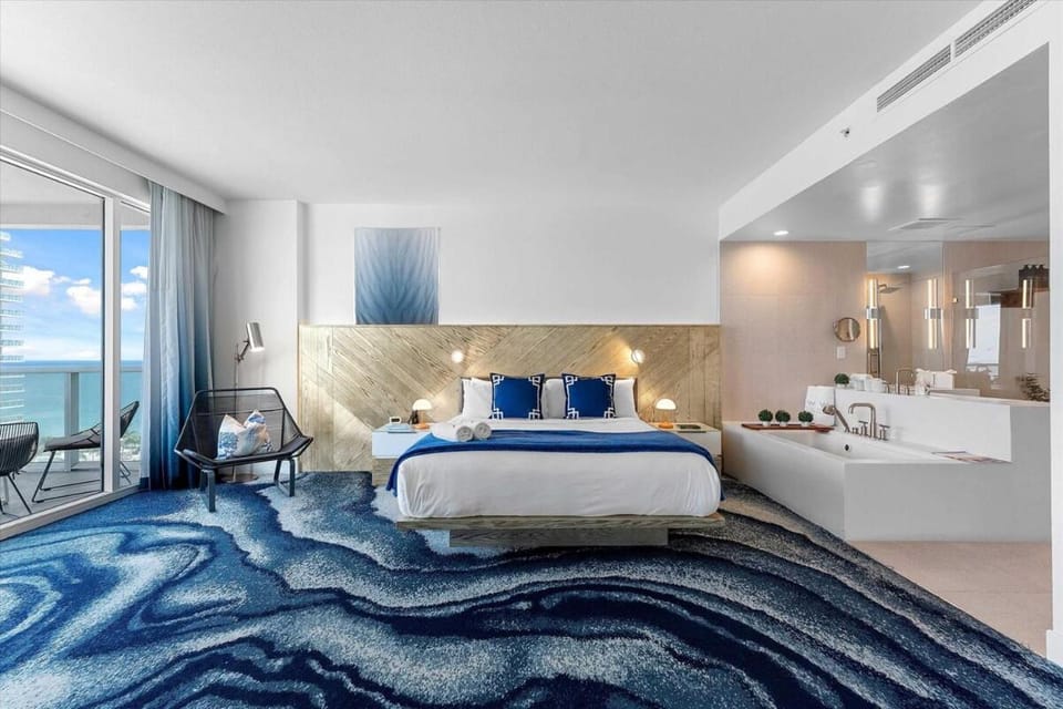 W Fort Lauderdale Corner Unit with Ocean View and Resort Access - 2BR 2BA Apartment in Fort Lauderdale