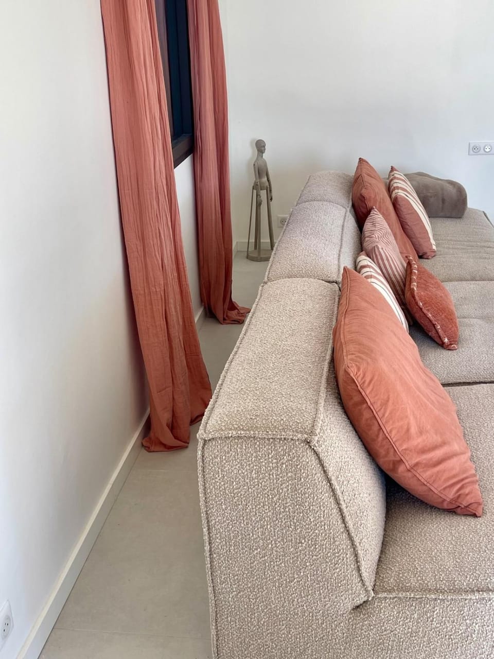Living room, Decorative detail, Decorative detail