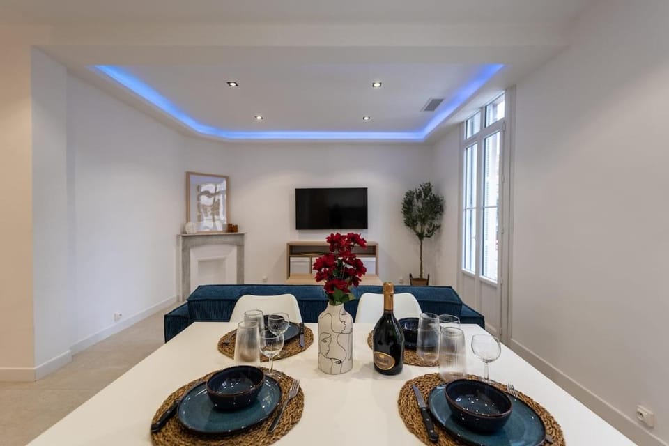 Bright apartment in Nice Apartment in Nice