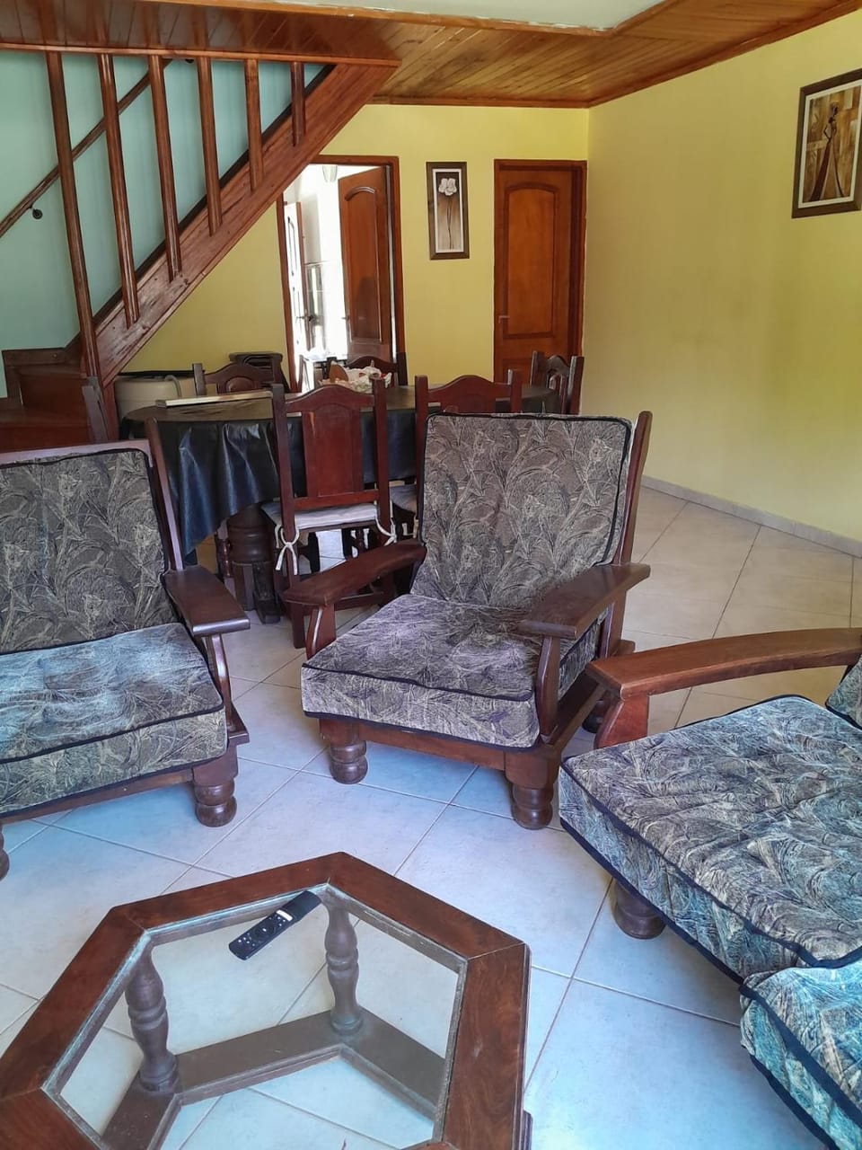 Triplex para 8 personas con piscina a una cuadra de la playa House in Villa Gesell