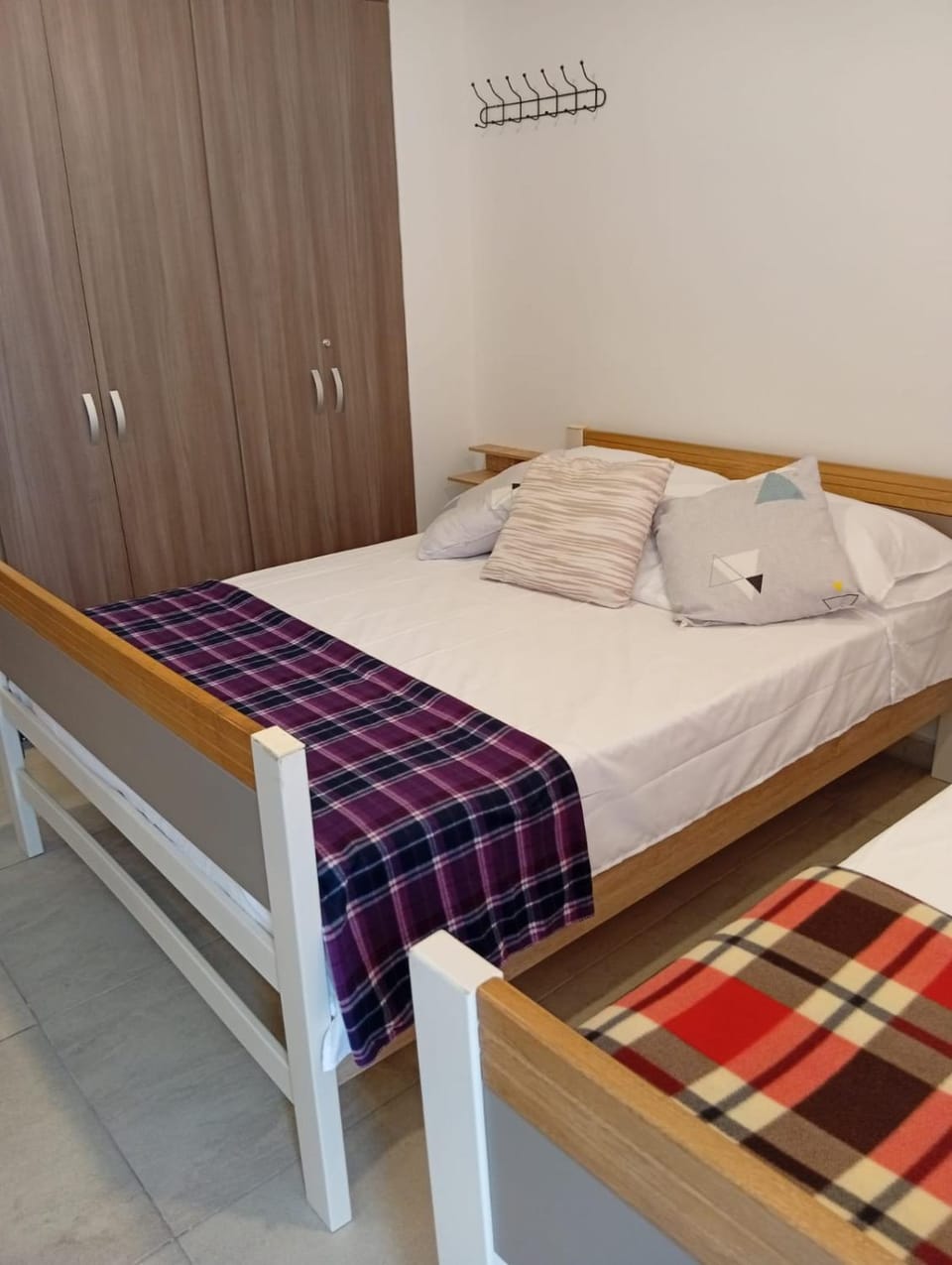 Lucy Apartment in Gaira