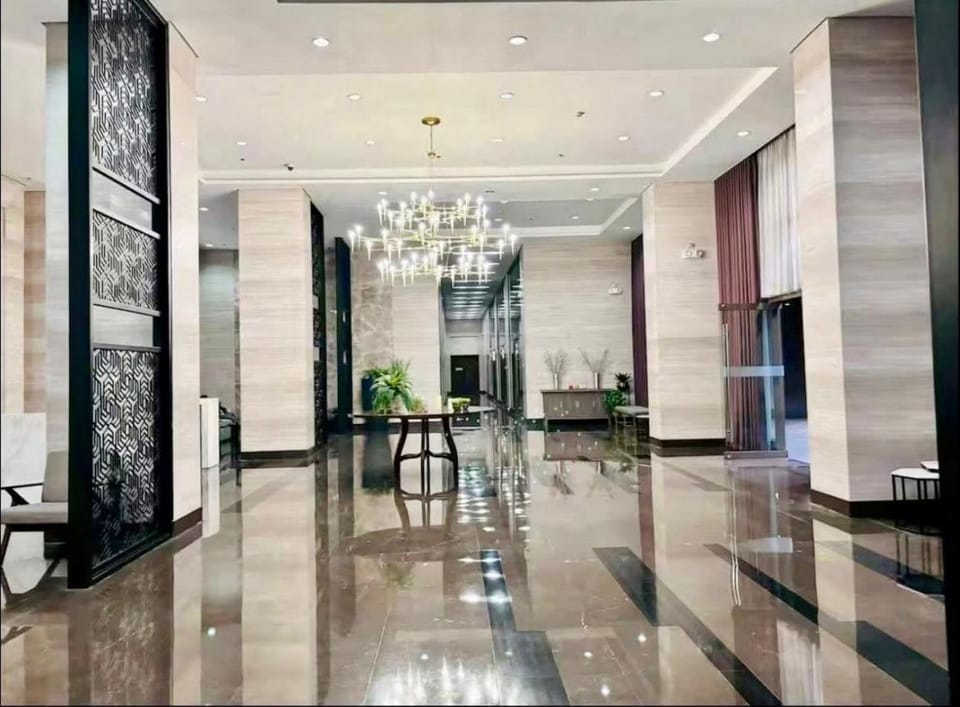 The Grand Lower Penthouse 2 Bedrooms, 3 Baths Apartment hotel in Pasay