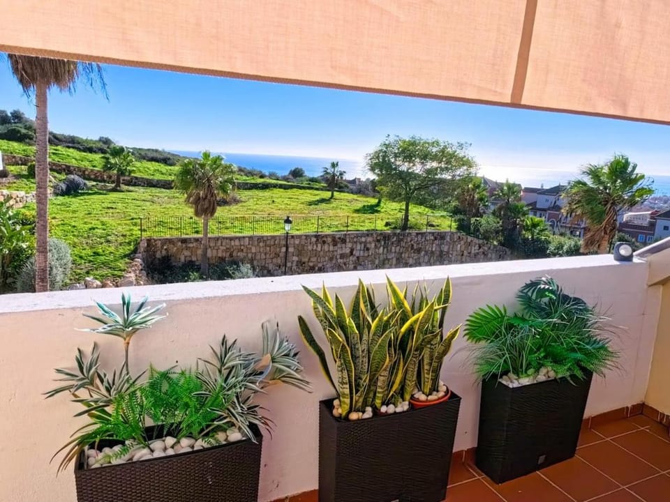 NEW Duplex Penthouse, Spectacular Ocean View Apartment in Costa del Sol