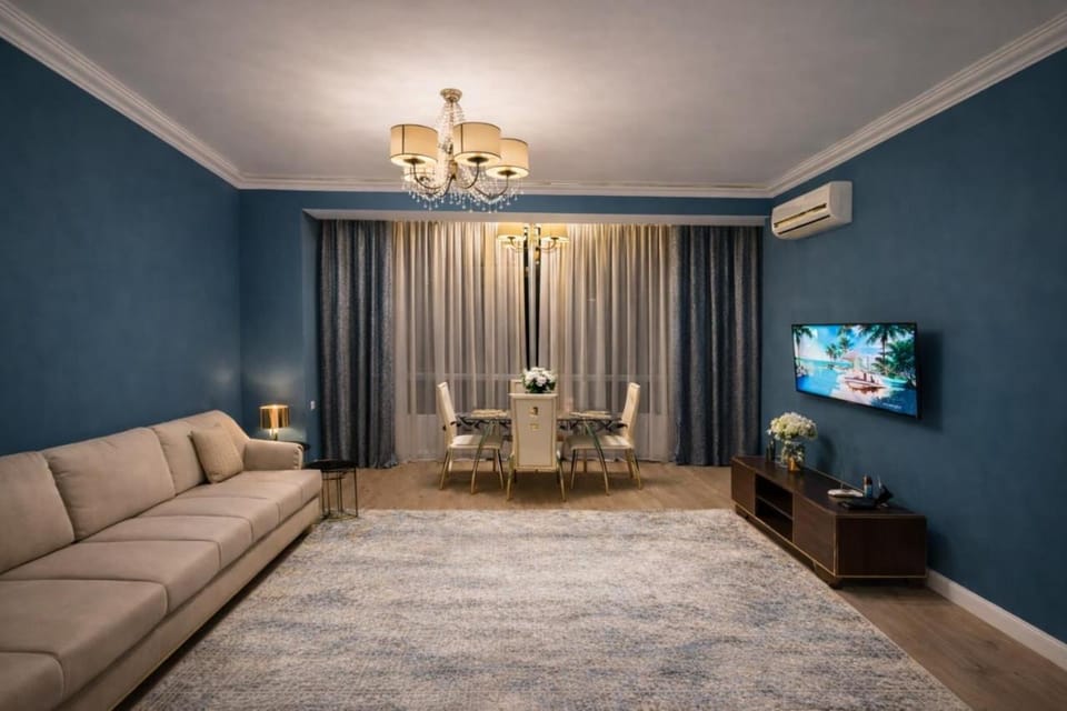 TV and multimedia, Living room, Seating area, air conditioner