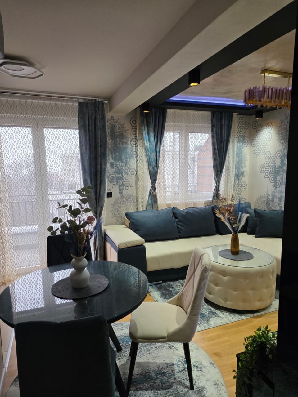 APARTMAN POSEJDON DELUXE- EXCLUSIVe Apartment in Serbia