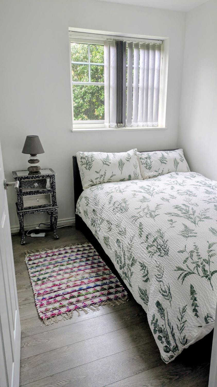 Leeds City Junction Apartment in Leeds