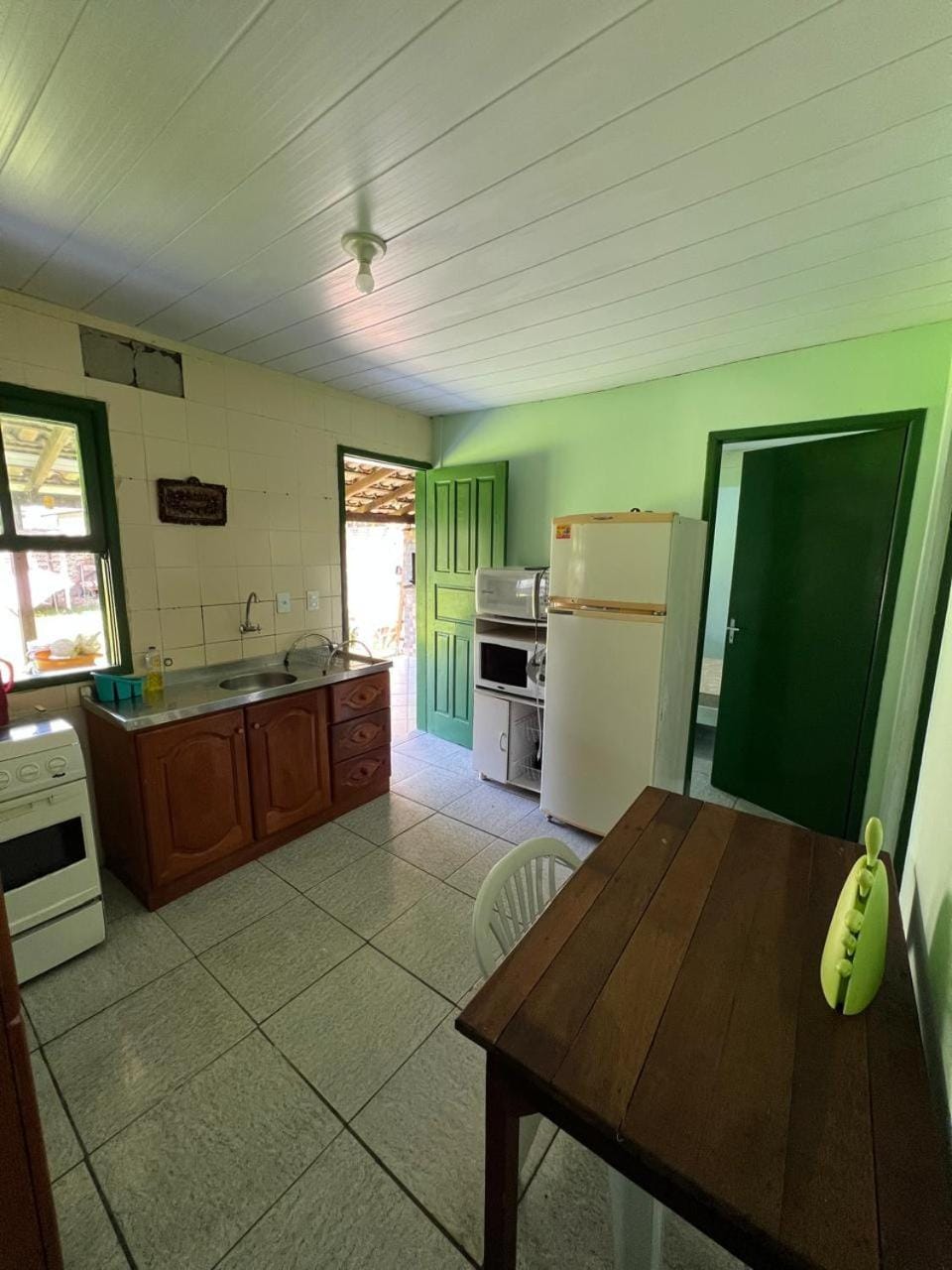 Casa espaçosa praia da Daniela Florianópolis House in Florianopolis