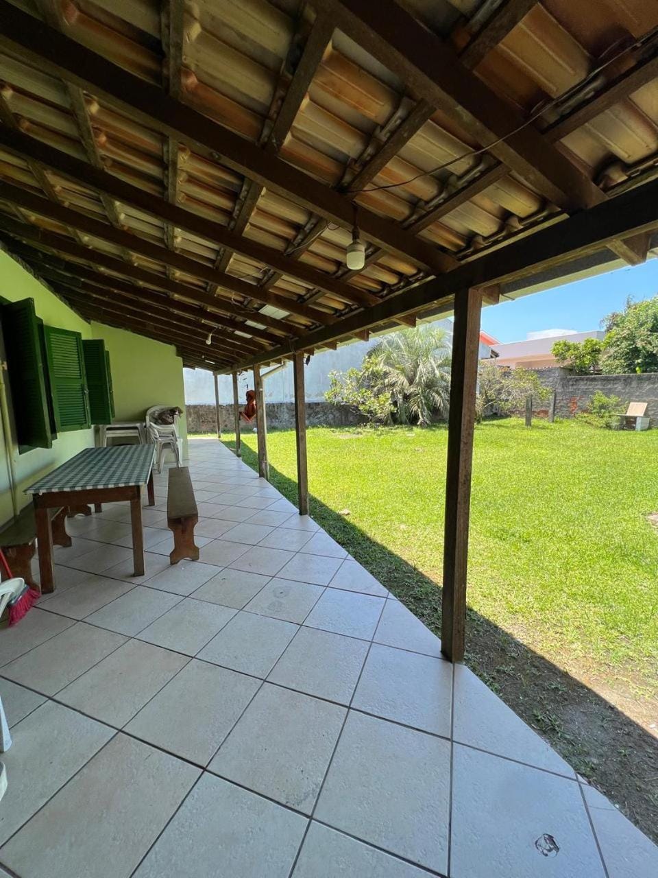 Casa espaçosa praia da Daniela Florianópolis House in Florianopolis