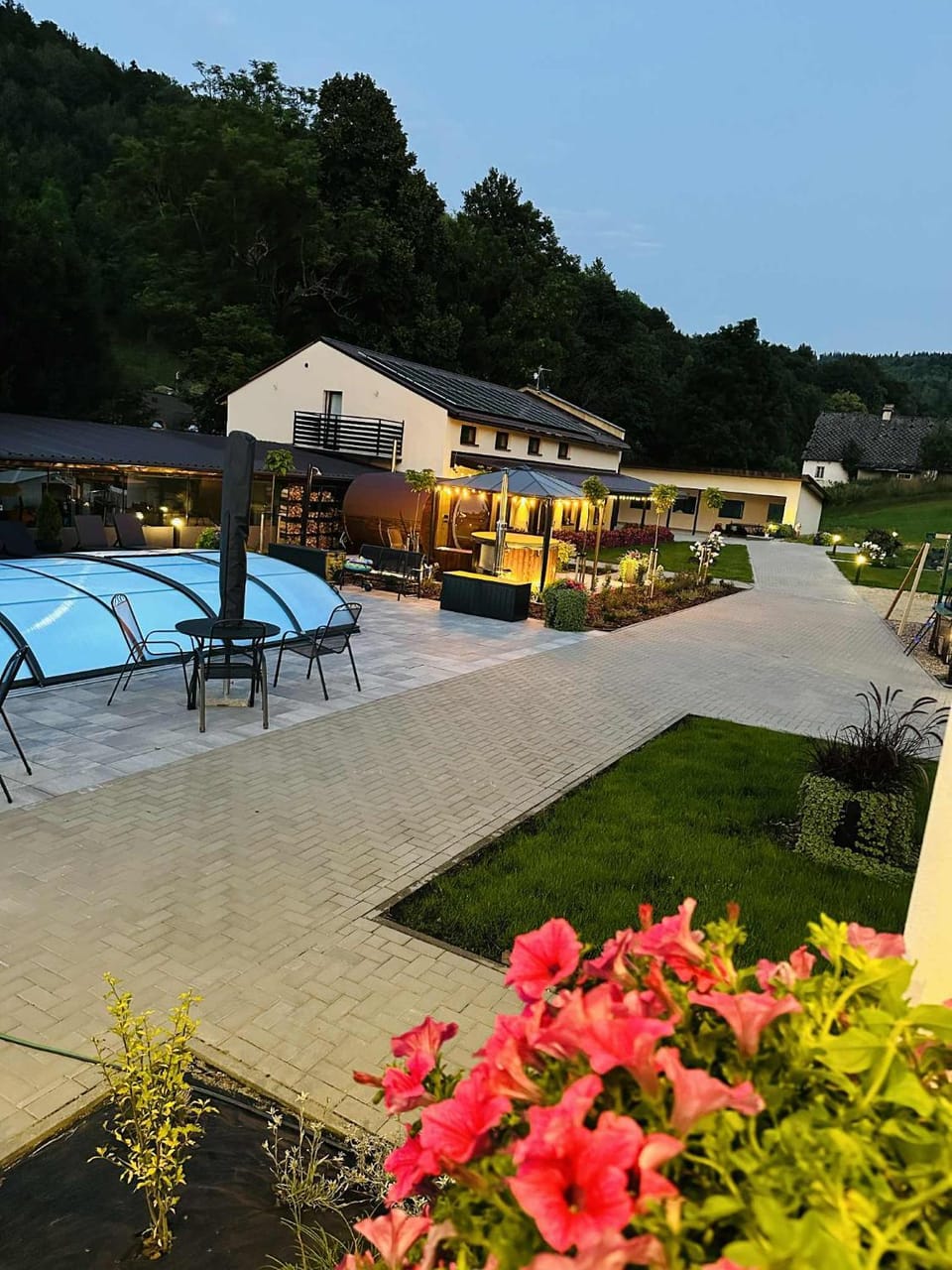 Ładne Miejsce-Apartamenty Konradów Apartment in Lower Silesian Voivodeship