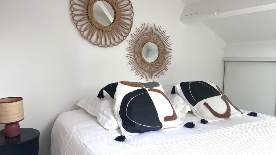 Cocon rénové avec mezzanine au coeur de La Ciotat Apartment in La Ciotat