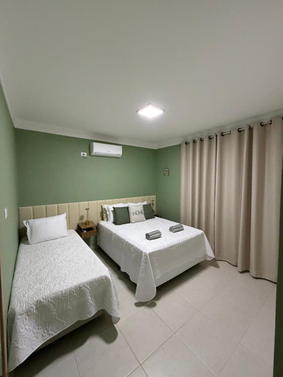 Bed, Photo of the whole room, Bedroom, towels, air conditioner