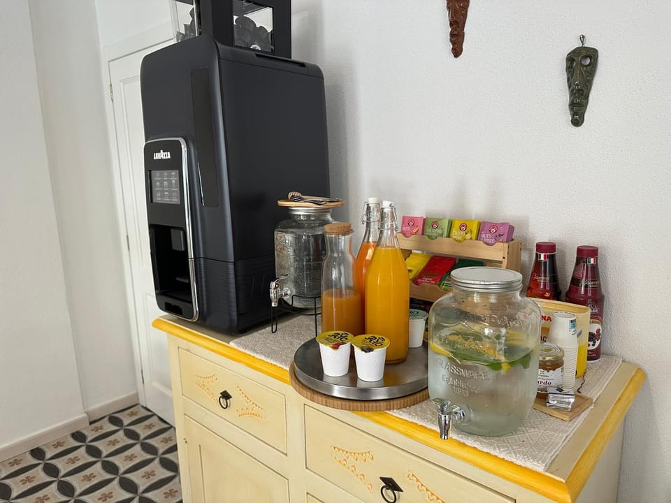 Continental breakfast