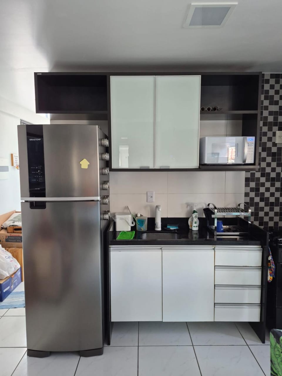 Kitchen or kitchenette, oven, stove