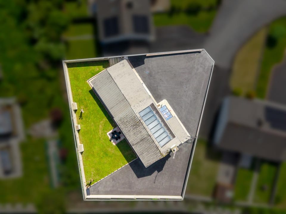 A Newly Renovated 7 Bedroom House House in Limerick