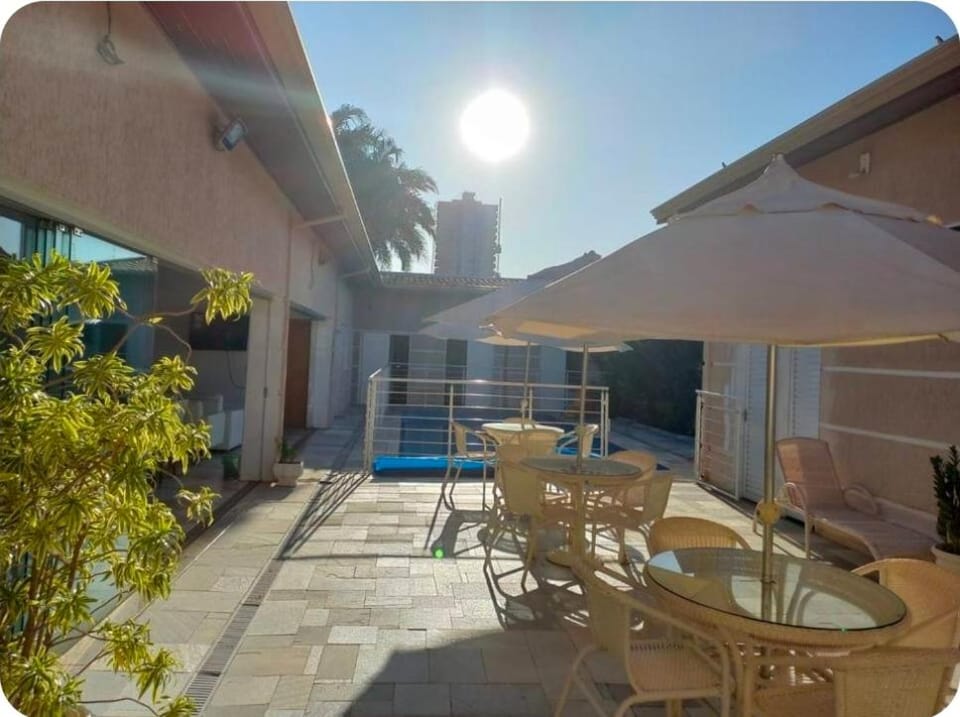 Property building, Patio, View (from property/room), Dining area, Pool view, Swimming pool, sunbed