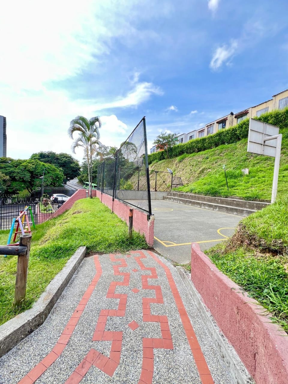 Apartamento 3 habitaciones cerca del Aeropuerto Matecaña Piscina y zonas recreativas Hasta 9 huéspedes Apartment in Dosquebradas