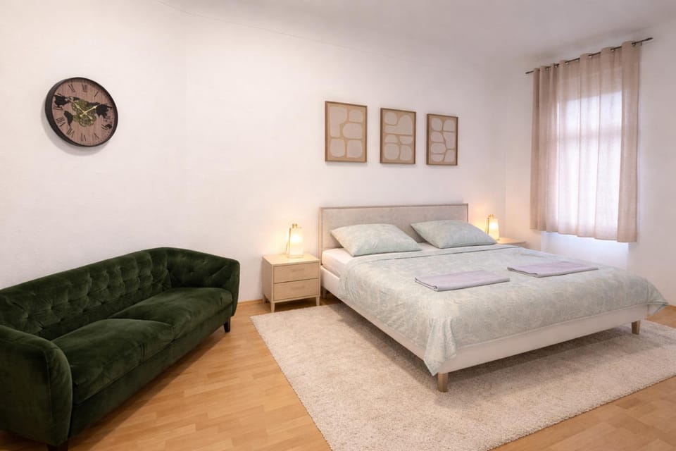 City Rooms Koblenz Hbf Love hotel in Koblenz