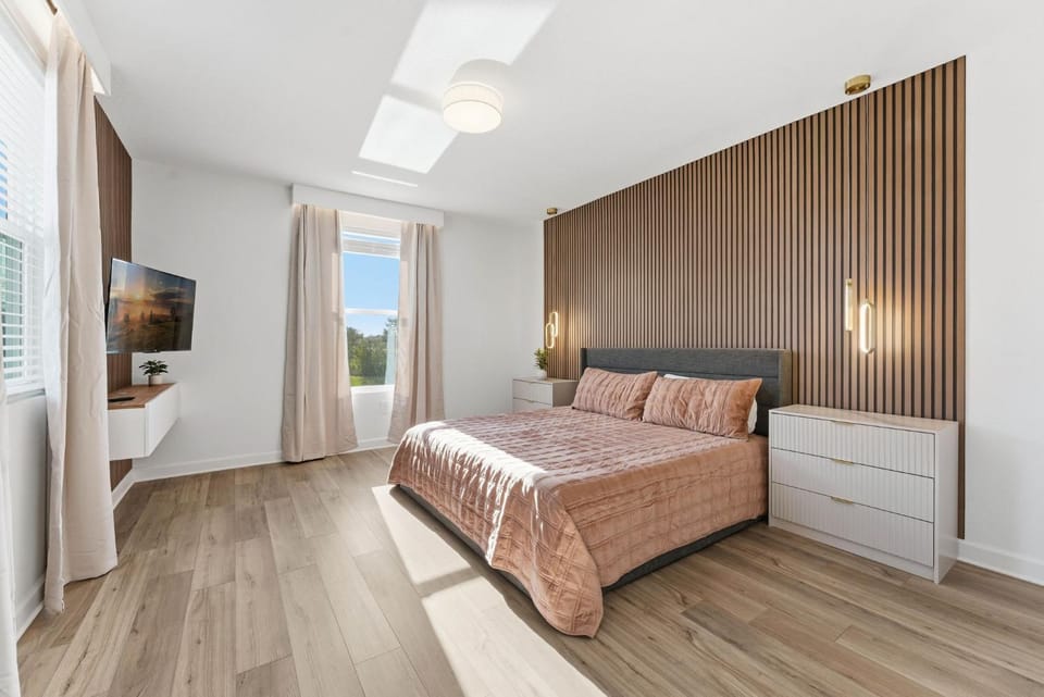 Stylish Family Villa Themed Rooms Pool House in Four Corners