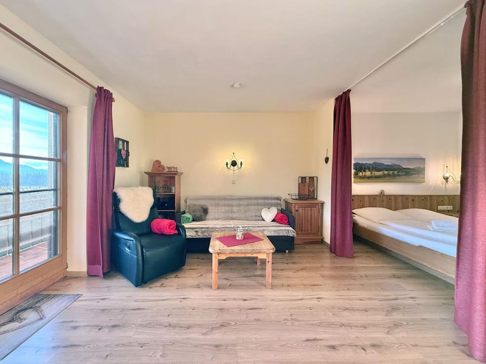 Sonnenhof Seeg 06 Apartment in Tyrol