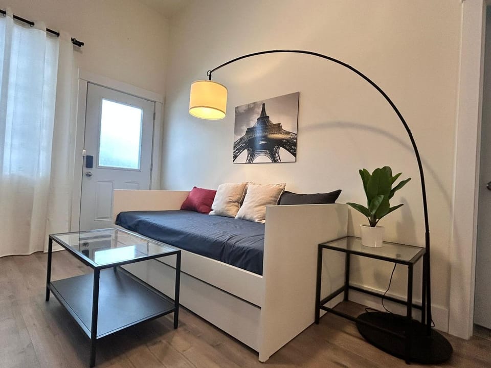 Bed, Living room, Seating area