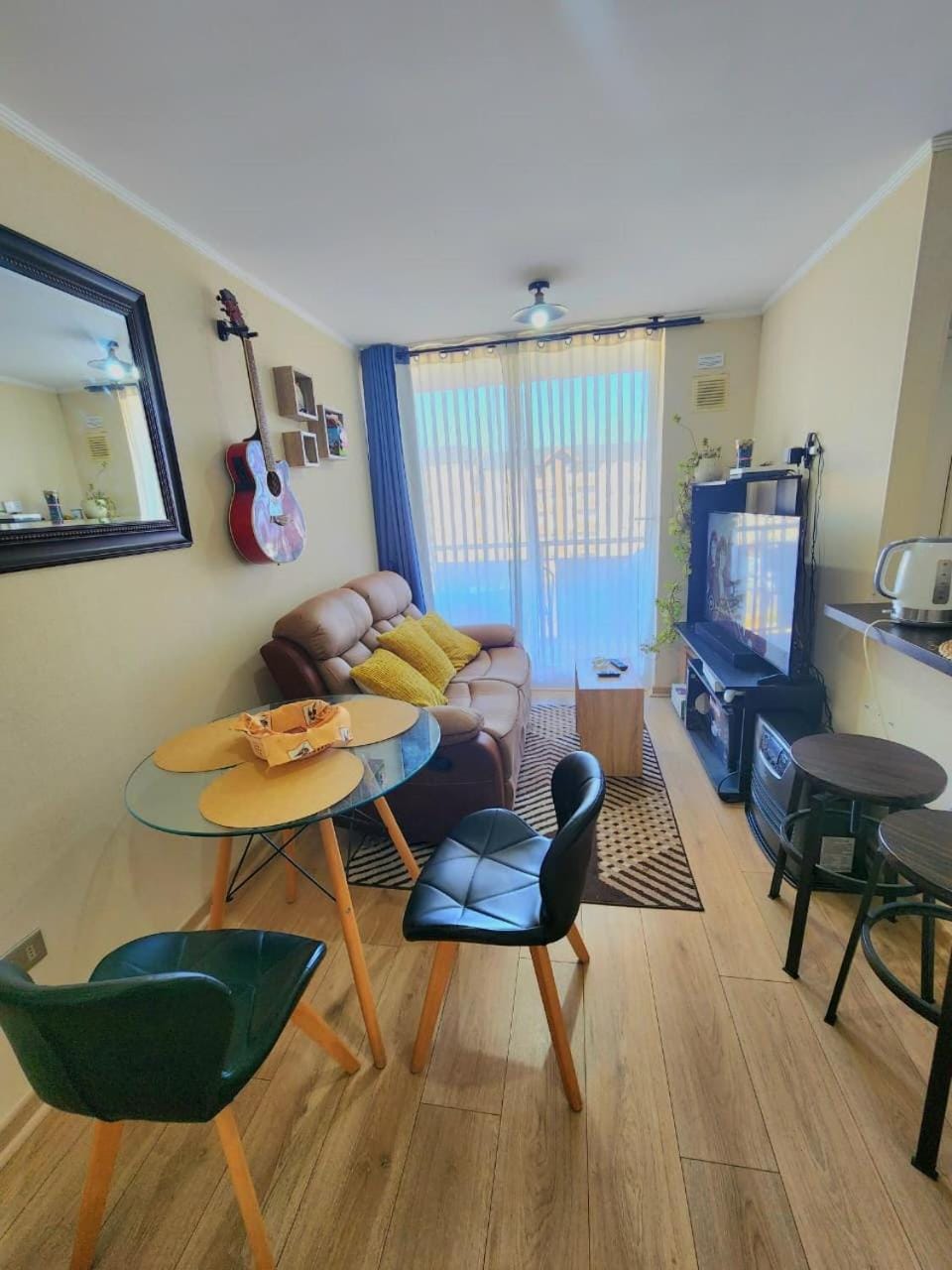 TV and multimedia, Living room