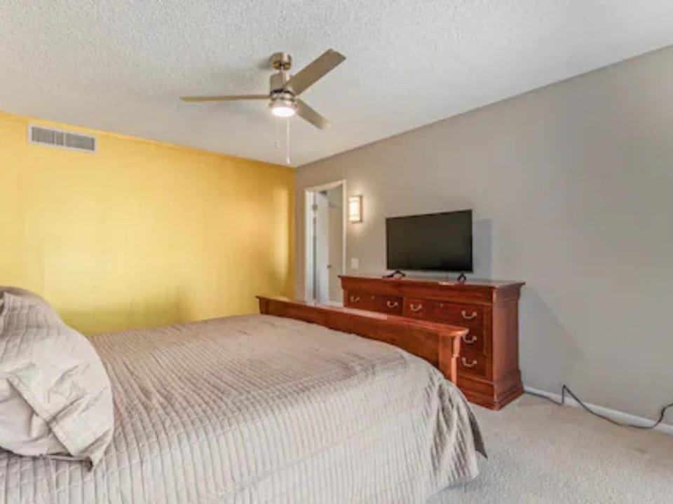 Quaint Abode I 1 BR Ensuite, Patio, Sunsets House in Sun City West