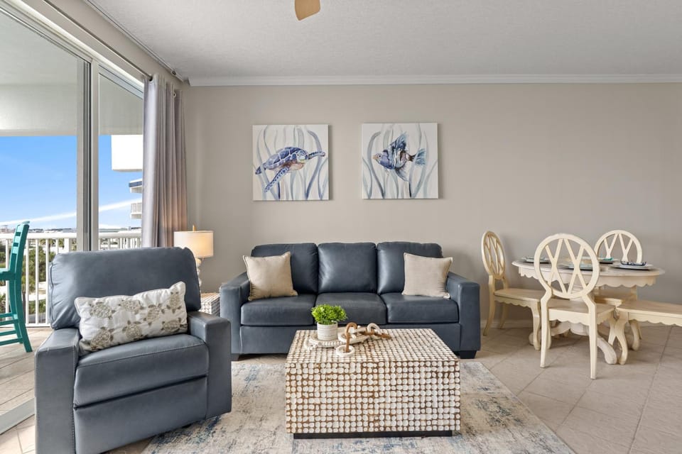 Destin West Gulfside 509 ~ Ocean Views ~ Free Beach Service! Apartment in Okaloosa Island