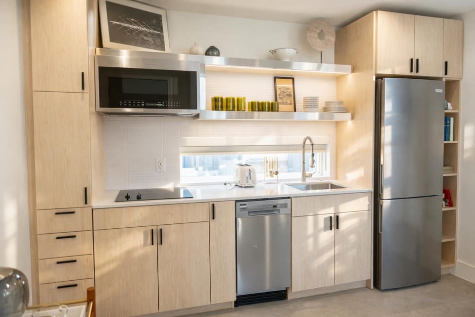 Coffee/tea facilities, Kitchen or kitchenette, dishwasher, minibar, stove, toaster