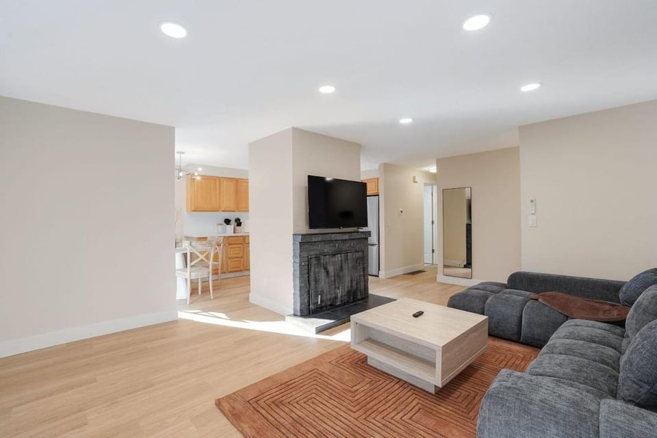 Private, Pet-Friendly Portland Retreat Apartment in Beaverton