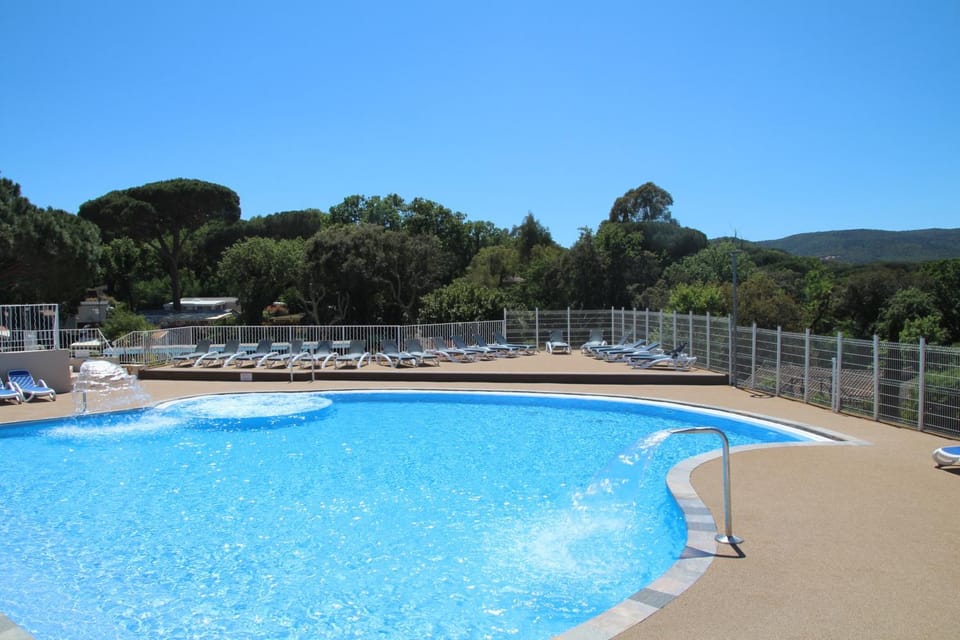 Day, Mountain view, Pool view, Swimming pool, sunbed