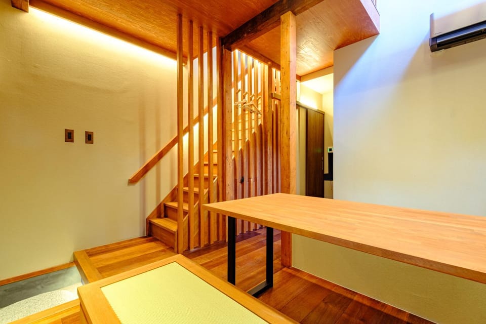 Yolo Asakusa Stay - 浅草 押上スカイツリー徒歩圏内 2階建て1棟貸切 最寄り駅から徒歩6分 Apartment in Japan