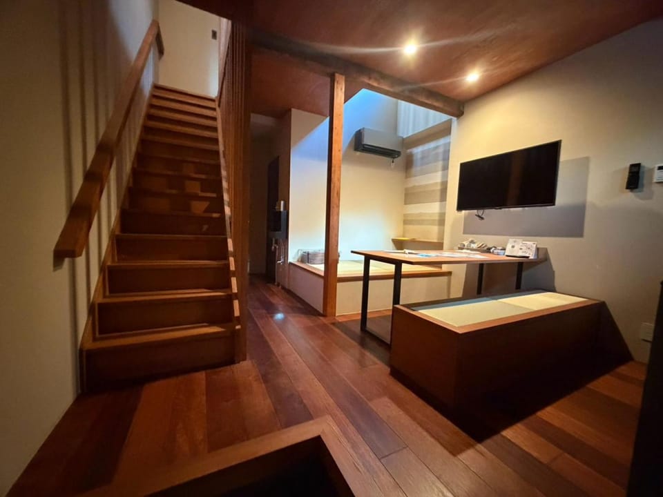 Yolo Asakusa Stay - 浅草 押上スカイツリー徒歩圏内 2階建て1棟貸切 最寄り駅から徒歩6分 Apartment in Japan